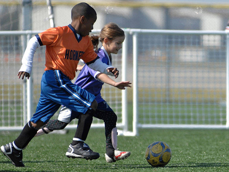 Sports programs keep children fit and healthy.