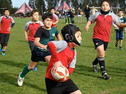 Brisbane kids get active with a game of junior rugby.