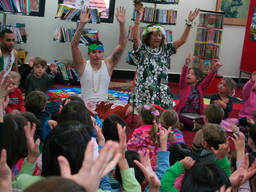 The students learn basic aboriginal dance steps.