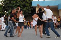 BENTLEIGH CUBAN SALSA &amp; BACHATA CLASSES Point Cook Salsa Dancing Classes &amp; Lessons 2 _small