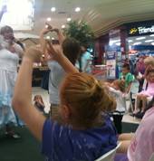 Sparkles Children's Entertainer Baldivis Magic Entertainers 4_small