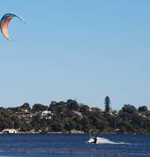Kitesurfing lessons with Soulkite in Point Walter