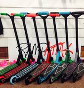 Pro shop with helpful staff to chose which bests suits your child