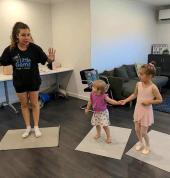 Yoga class for kids 1-2 years