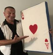 Ipswich Magician - John The Funjurer Ipswich Magic Entertainers 1_small
