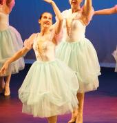 Classical Ballet & Dance Classes for Adults in Melbourne's western suburbs at the Artz Collective on the border of Altona north, Williamstown, Altona Meadows, Brooklyn and Newport Vic are for beginners to previous dancers to enjoy dance once again as an a