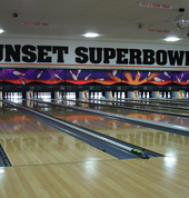Goldpin Tenpin Bowling Centre (Toowoomba Sunset Superbowl) Harristown Ten Pin Bowling Venues 3_small