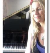 Piano Lessons with Dannielle Scarborough Piano Classes & Lessons 1_small