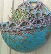 Wall planter