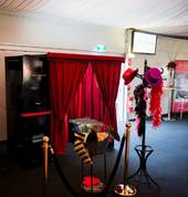 Vintage Photobooths SA Adelaide City Centre Photo Booths 2_small