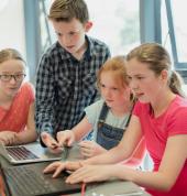 Learning with Makey Makey