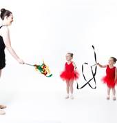 Fun with ribbons in the pre-school dance class.