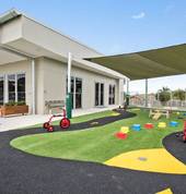 Smart Tots Childcare Alexandra Hills Long Day Care 1_small