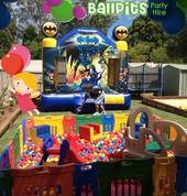 Medium Ballpit & Castle