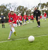 Harry Kewell coaching at a HKA Masterclass