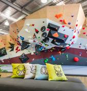 OnSight Bouldering Gym Cave