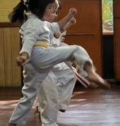 Killer kicking combinations! Check it out!