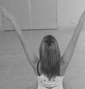 Teenager dance classes -Hip hop & Acro