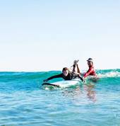 Professional surf guides