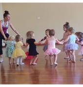Boogie Shoes Sydney CBD Ballet Dancing Classes & Lessons 2_small
