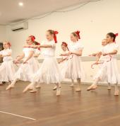 Ballet En Avant Greenwich Ballet Dancing Classes & Lessons 2_small