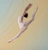 Pictured Full Time Division student Manon (14yo) Leaping into December ????????