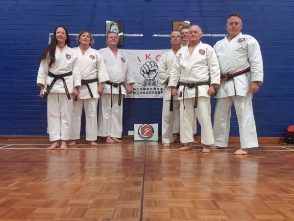 Beginner Adults Mandurah Karate Classes &amp; Lessons _small