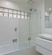 Main bathroom