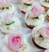 Rose Cupcakes, Vanilla Cupcake with Fresh Roses, My Little Cupcake Neutral Bay