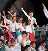 Track Youth Theatre Inc Hawthorn Drama Associations 1_small