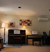 https://www.anguswood.com/piano-guitar-bass-lessons-melbourne-croydon