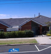 The front view of MNH from Main St, Mordialloc.