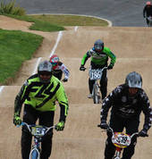 Retro racing at Knox