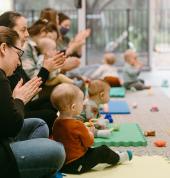 Mothers & bubs at the baby sign class