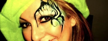 Extra Bling &amp; Glitter Wentworth Point Face Painting