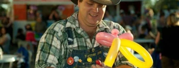 Farmer Joe Twisting In Action
