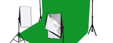 green screen backdrop with light