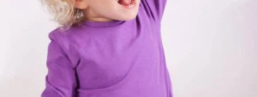 Bumble Bee helps children to learn to sing