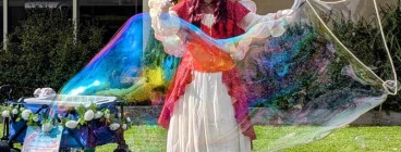 Outdoor Giant bubbles