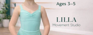 Dancer in Lilla Movement Studio