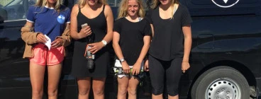 Open Women surf comp @The Nest