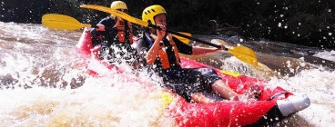 Sports rafting: http://www.theadventuremerchants.com.au/adventures/kayaking-adventures/yarra-river-sports-rafting/