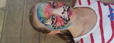professional face painting artist