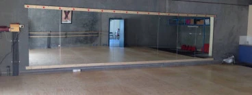 Makin Moves Dance Studio Cumbalum 1