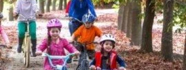 Fun family cycling on the Murray to Mountains Rail Trail