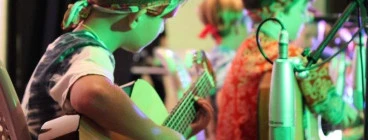 Alison Glew Guitar School Winthrop 1