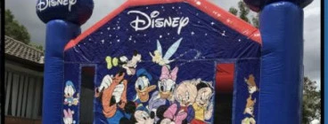 Micky mouse with pop ups and basketball hoop 4x4m