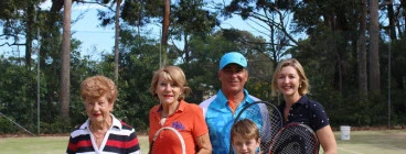Lou Durante with 4 generations having tennis lessons