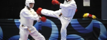 Teens Martial Arts 16 years+ (5 DAYS A WEEK!) Coburg Karate Classes &amp; Lessons
