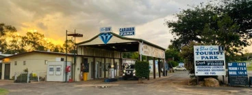 Blue Gem Tourist Park Central Queensland University 1